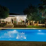 Eleonas Private Pool