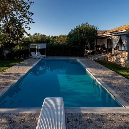 Eleonas Private Pool Villa Fiolítis