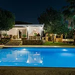 ヴィラ Eleonas Private Pool Fiolítis