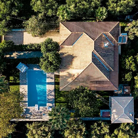 Eleonas Private Pool * Fiolitis