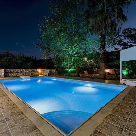 Eleonas Private Pool Villa