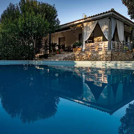 Eleonas Private Pool Villa