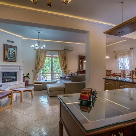 Eleonas Private Pool Villa Fiolitis