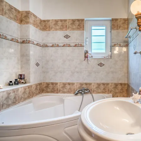 Eleonas Private Pool Villa